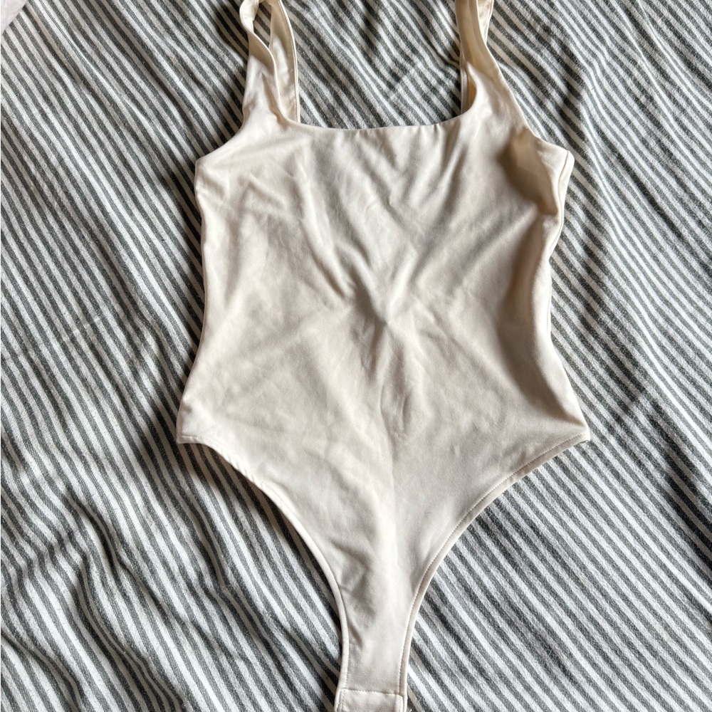 H&M Cream Bodysuit with Textured Stretch Fabric